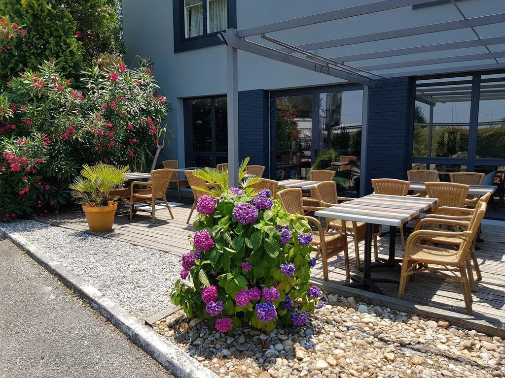 Logis Boutique Hotel Novalis Gradignan Exterior photo